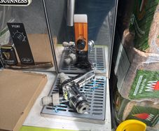 beer machine lindr green line