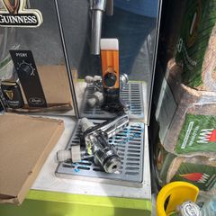 beer machine lindr green line