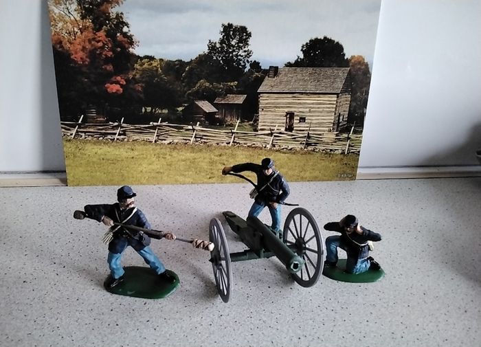 soldiers