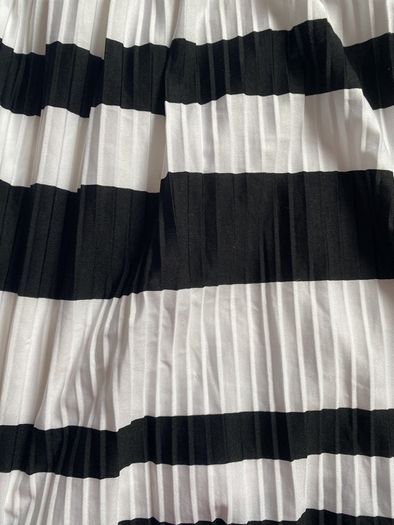 Ladies Skirt