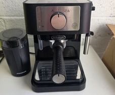 Delonghi Coffee Machine