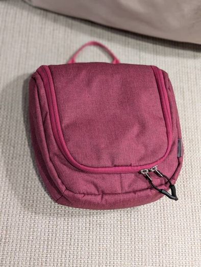 Toiletry travel bag