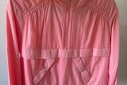 new no tags - lululemon top