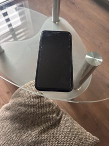 iPhone  11 pro max