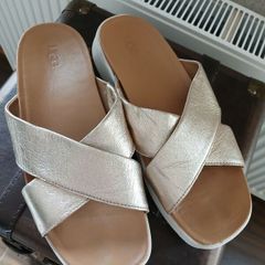 Ugg sandals Postage included
