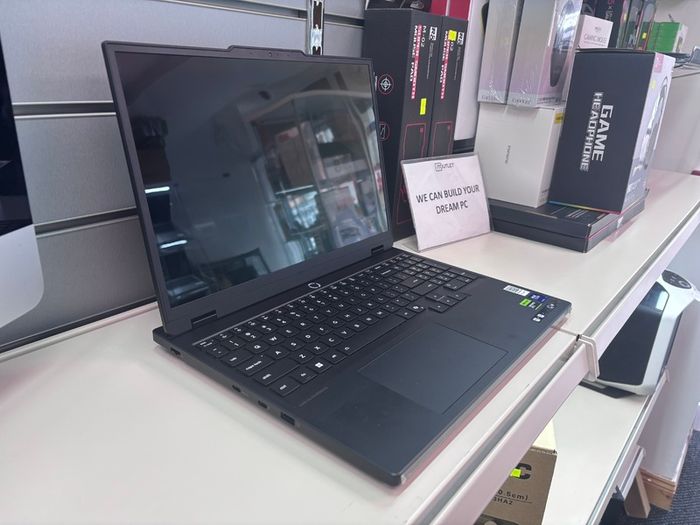 Lenovo Legion 5 15IAX10 Intel Ultra 7 255HX Nvidia RTX 5060 32GB DDR5 RAM 1TB