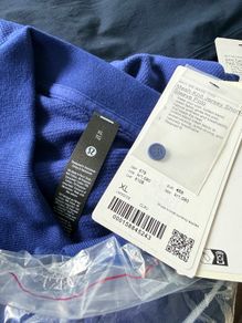 Lululemon Mens casual top