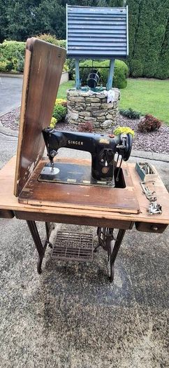Antique Singer sewing machines x 2