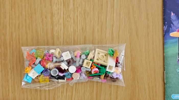 Lego Friends Livi's Pop Star House (41135)
