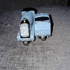 x10 Bundle - Thomas Tank Engines Friends - Diecast Metal Magnetic Take N Play Train Engines