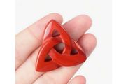 Beautiful Irish Knot Pendant