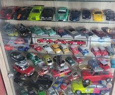 Large model car collection some old and rare