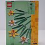 LEGO 40747 - Daffodils Image 2