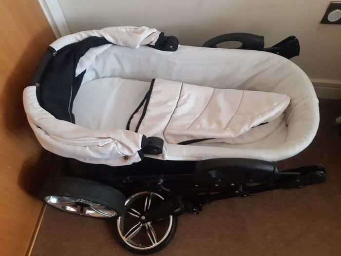 baby stroller