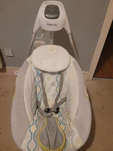 Baby swing