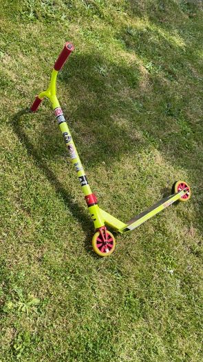 stunt scooter