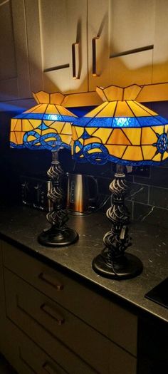 Tiffany style glass nautical table lamp