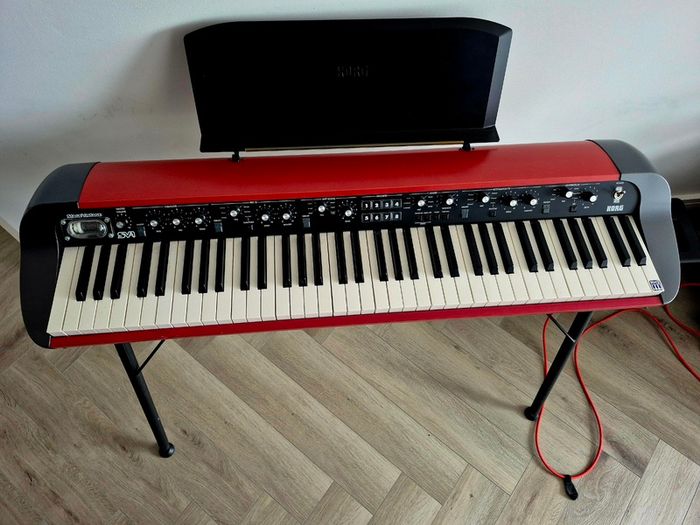 Korg SV-1 73 Stage Piano Red Excellent Condition + Soft Case