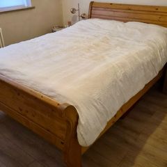 oak sleigh bed