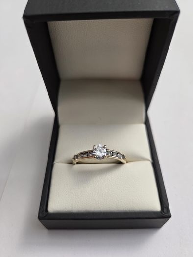 9ct Yellow Gold Dress Ring