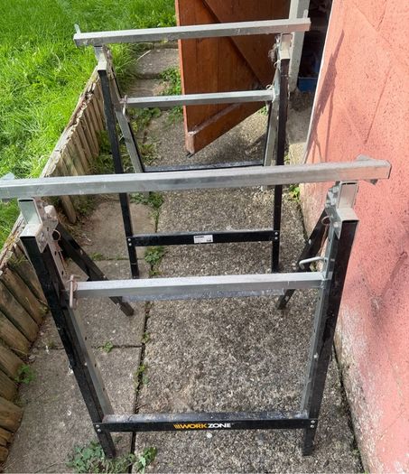Black & Decker Workmate 400 Workbench & 2 Steel Frame Work Trestles