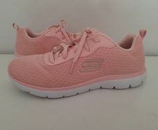 Skechers "Summit" Trainers (new!)