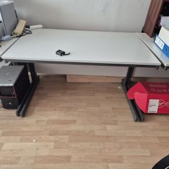 2 Office Desks