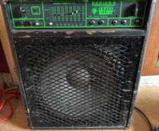Vintage Trace Elliot Series 6 GP7 Bass Guitar Amplifier Combo With 7-Band Graphic Equalizer And 15 Inch Speaker 100/150 Watts