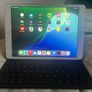 APPLE - 10.2" iPad (2020) - 32 GB, Gold with apple keyboard Image 4