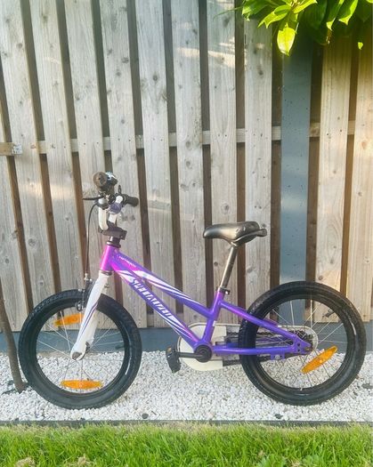 Specialized hotrock 16" kids bike