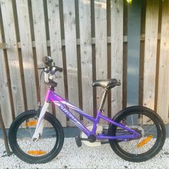 Specialized hotrock 16" kids bike