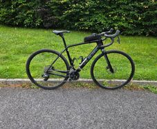 Gravel bike