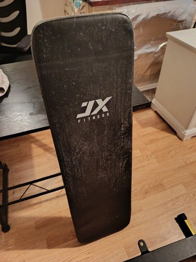 weight bench