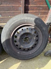 Tyres and one steel alloy for Hyundai i30 2012-2016