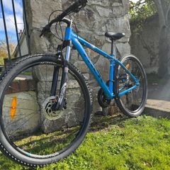 2018 Trek Marlin 7 29er MTB, 18.5 RockShox, New Drivetrain & Brakes