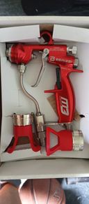 spray gun Berrezi M3/Mach3(Air-Assisted Airless).Max working pressure 200bar.Brand new,excellent condition