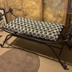Cast iron bench with cushion made to measure