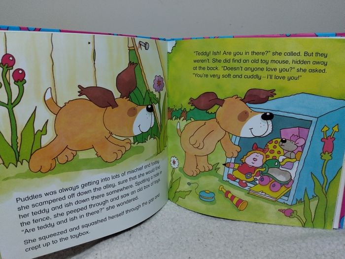 Alley Dogs Troublesome Sister Hardback story Book