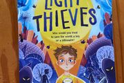 Usborne - Helena Duggan - The Light thieves