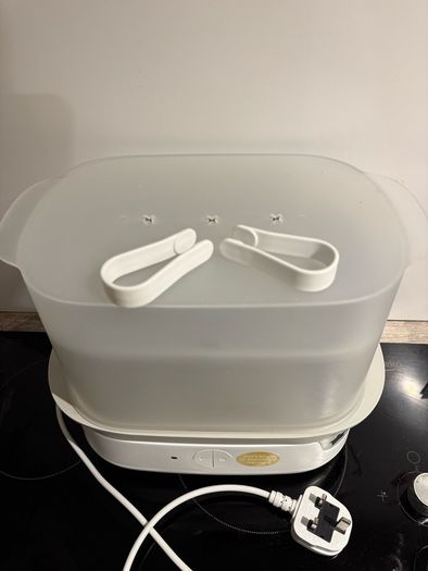tommee tippee
