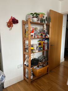 shelving unit