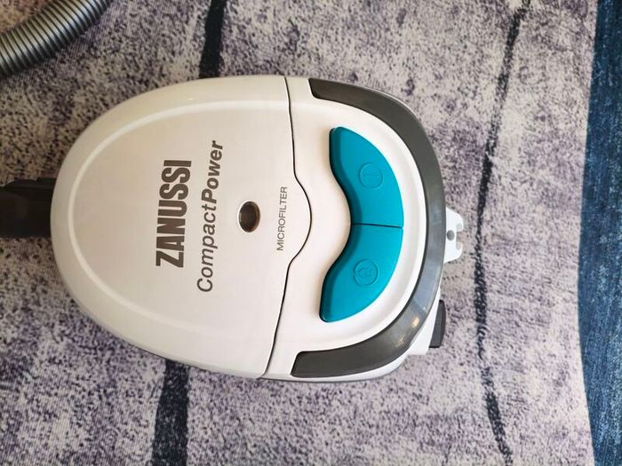 Zanussi Compact ZAN3002EL
