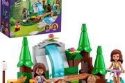New:   Lego Friends Forest Waterfall 41677