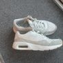 Nike air runners Image 2