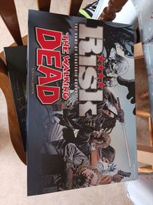 Walking Dead Risk