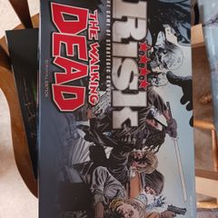 Walking Dead Risk
