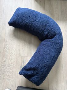 V Pillow/Cushion