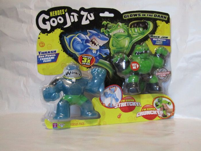 Heroes of Goo Jit Zu 2 Pack of Glow in The Dark Action Figures Battle Pack Thrash Vs Rock Figure Brand New Sealed Rare Hard To Find