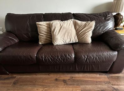 3 peice leather suite furniture
