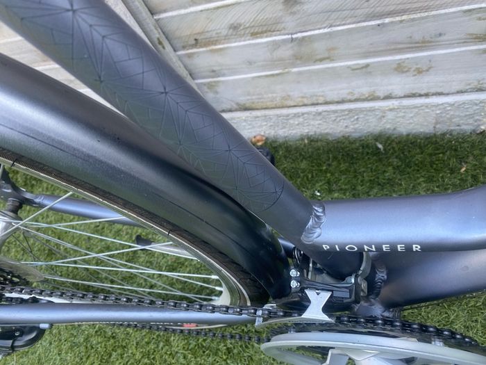 Raleigh Pioneer Tour Hyrid Bike - Women's City style